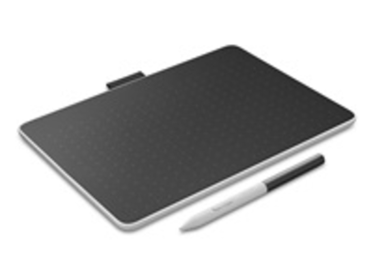 Wacom One 藍牙繪圖板 (中) (入門款)